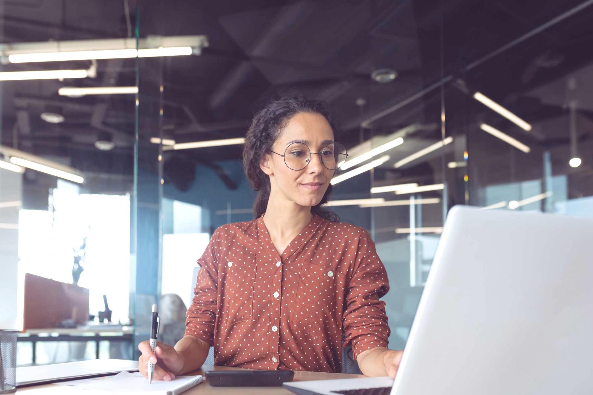 Moderne Lernumgebung für Finanzbildung